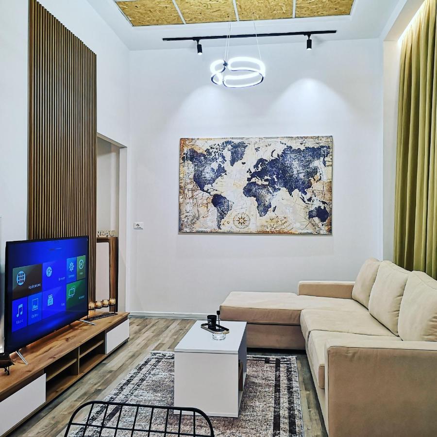 New Modern Apartment In The Center Of Тирана Екстер'єр фото